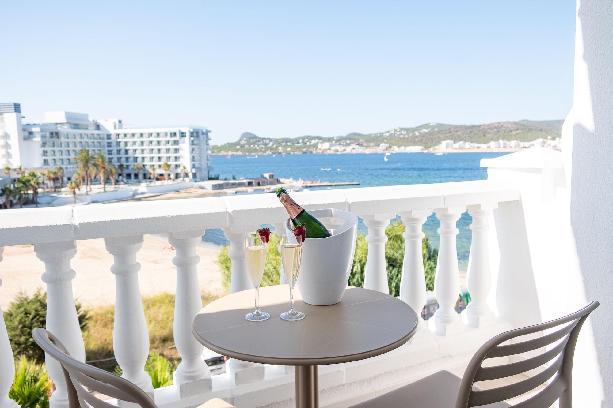 Beach Star Ibiza (Adults Only) San Antonio  Exterior photo
